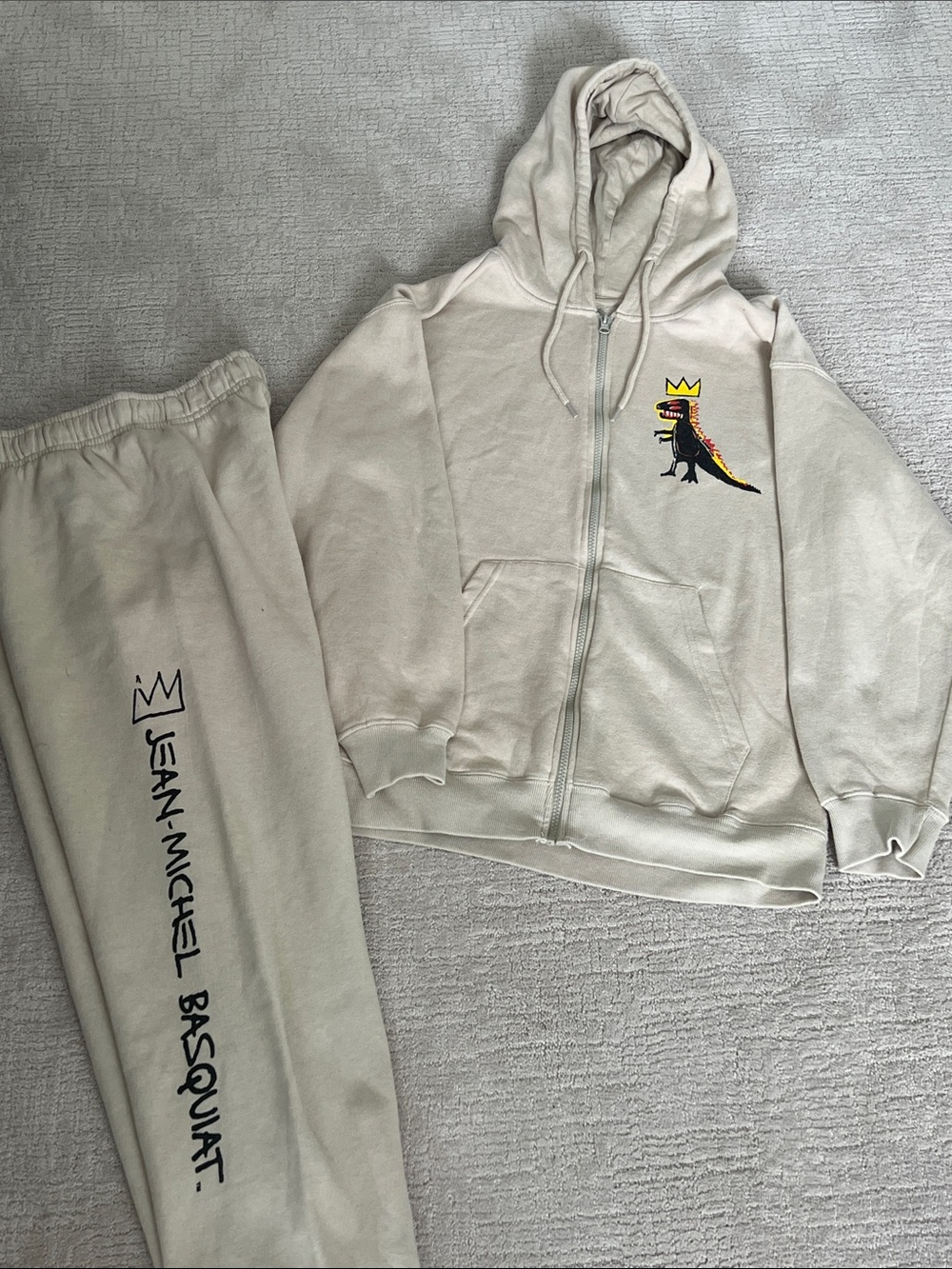 Jean-Michel Basquiat Cream Zip Hoodie & Joggers Set - Men's Sweatpants